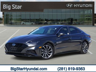 Used 2022 Hyundai Sonata Limited w/ Preferred Accessory Package