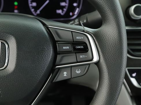 Used 2020 Honda Accord EX image 9