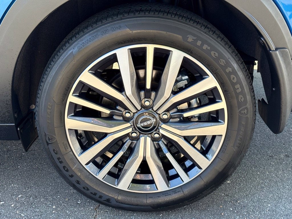 Used 2024 Nissan Kicks SV FWD image 11