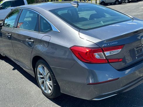 Used 2018 Honda Accord LX image 7