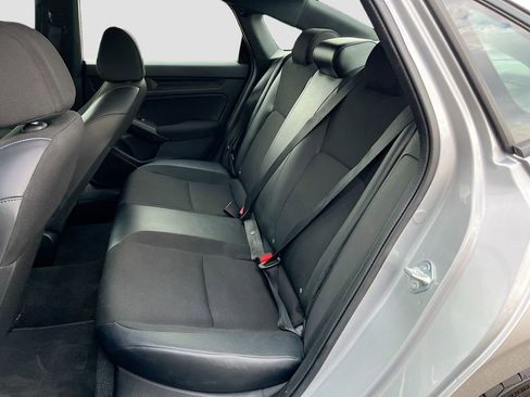 Used 2022 Honda Civic Sport image 22