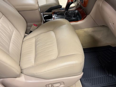 Used 2000 Lexus LX 470 4WD image 30