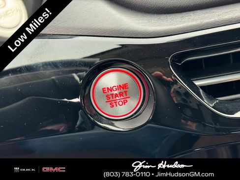 Used 2022 Acura MDX SH-AWD w/ Advance Package image 32