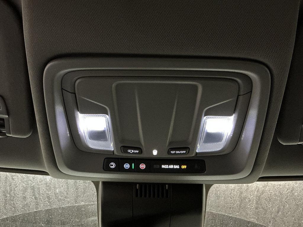Used 2022 Chevrolet Silverado 1500 LTZ RWD image 19