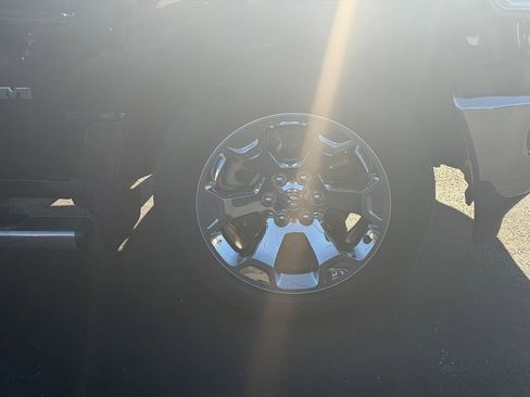 Certified 2022 RAM 1500 Big Horn image 11