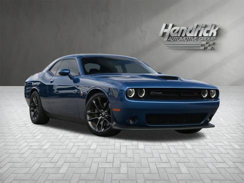 Used 2022 Dodge Challenger R/T Scat Pack image 2