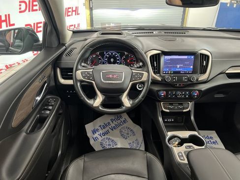 Used 2023 GMC Terrain Denali w/ Black Diamond Edition AWD/4WD image 32