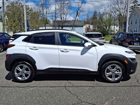Used 2023 Hyundai Kona SEL w/ Cargo Package AWD/4WD image 25