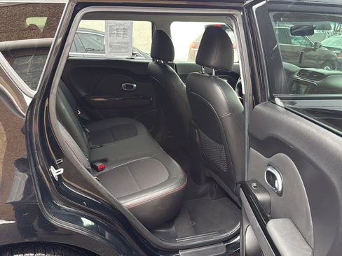 Used 2019 Kia Soul ! image 26