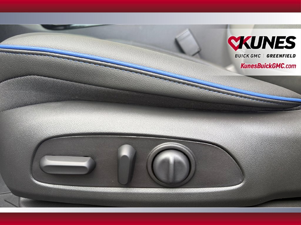 New 2026 Buick Envista Sport Touring w/ Convenience I Package FWD image 20