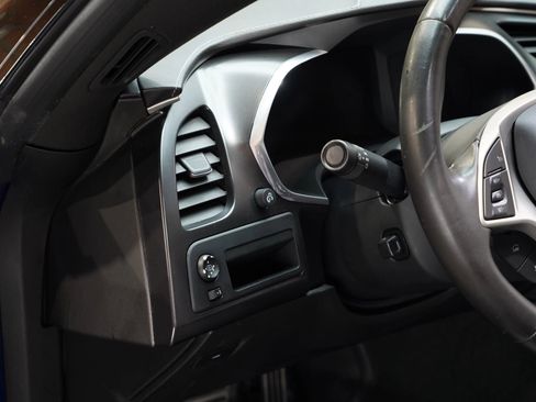 Used 2016 Chevrolet Corvette Stingray Z51 Coupe 2D w/ Carbon Flash Badge Package image 43