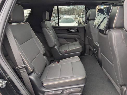 New 2026 Chevrolet Tahoe Premier image 8