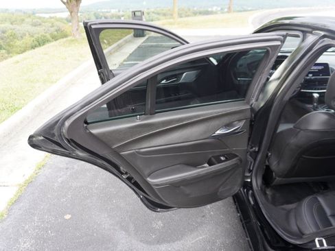 Used 2020 Cadillac CT4 Luxury w/ Sun And Sound Package RWD image 17