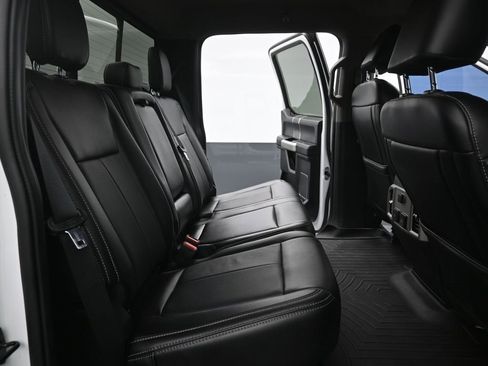 Certified 2021 Ford F250 Lariat w/ Lariat Value Package image 10