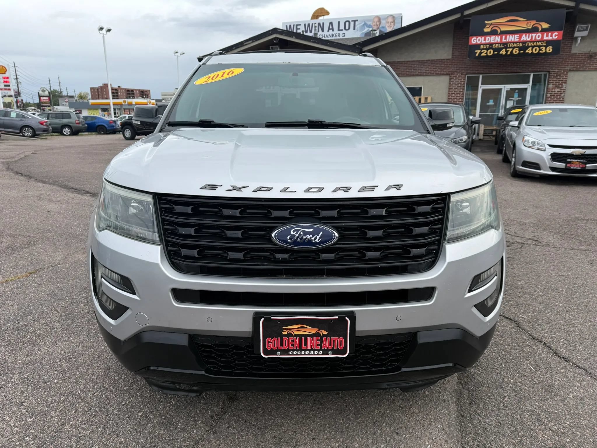 Used 2016 Ford Explorer Sport AWD/4WD image 3