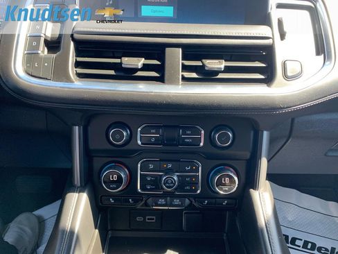 Used 2024 Chevrolet Tahoe LT w/ Luxury Package image 24