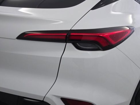 Used 2025 Buick Envista Sport Touring w/ Convenience I Package image 13