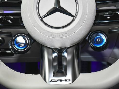 Used 2025 Mercedes-Benz AMG GT 55 image 39