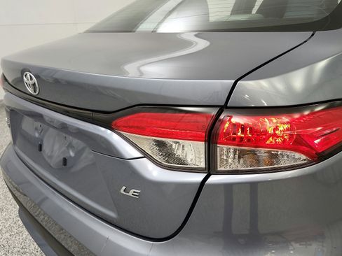 Used 2022 Toyota Corolla LE FWD image 22