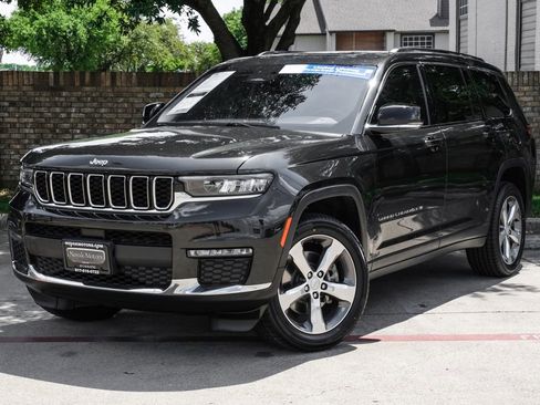 Used 2022 Jeep Grand Cherokee L Limited RWD image 12