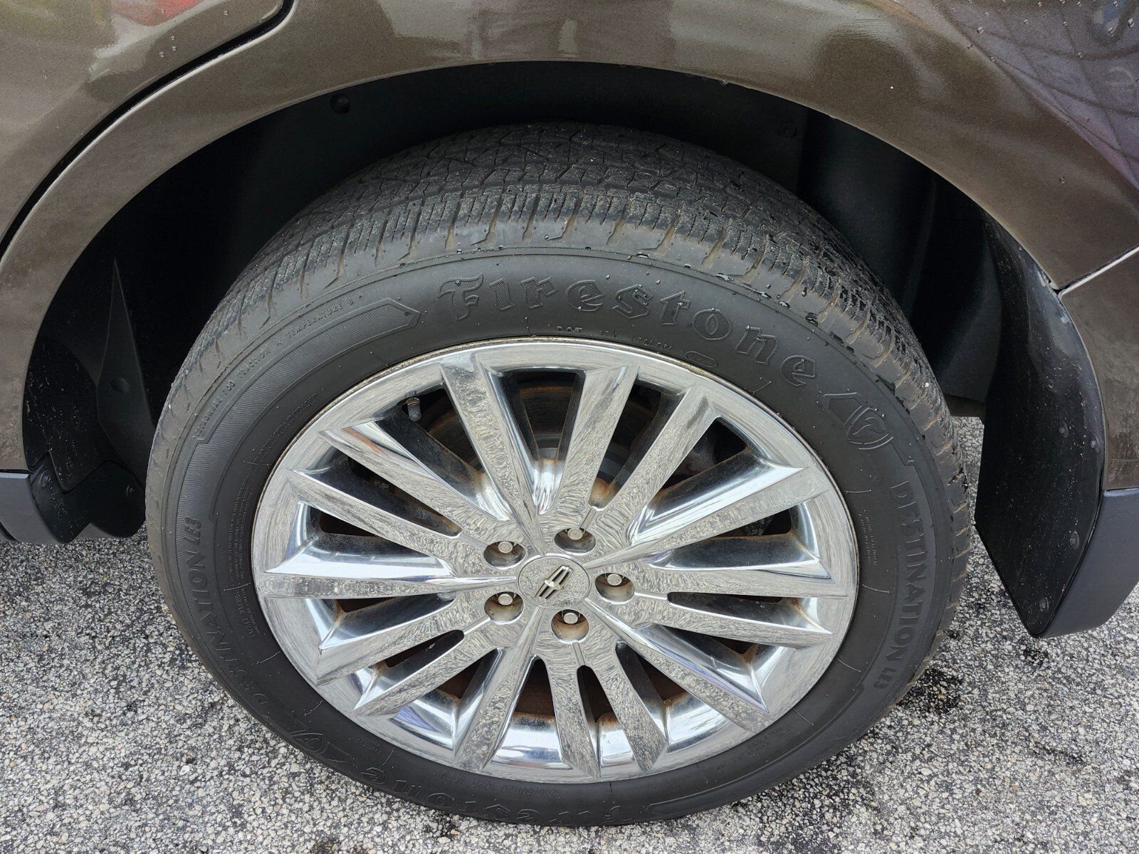 Used 2011 Lincoln MKX 2WD w/ 102A Rapid Spec Order Code image 16