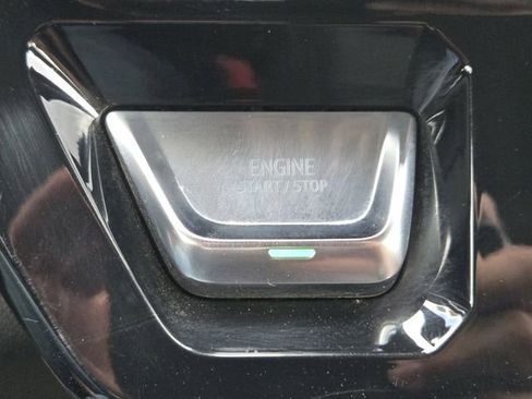 Used 2025 GMC Sierra 2500 Denali Ultimate image 22