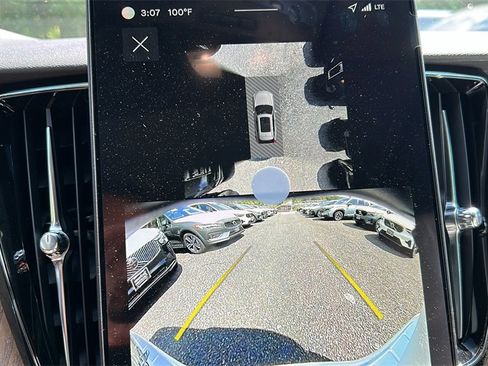 New 2026 Volvo XC60 B5 Plus w/ Protection Package Premier image 15