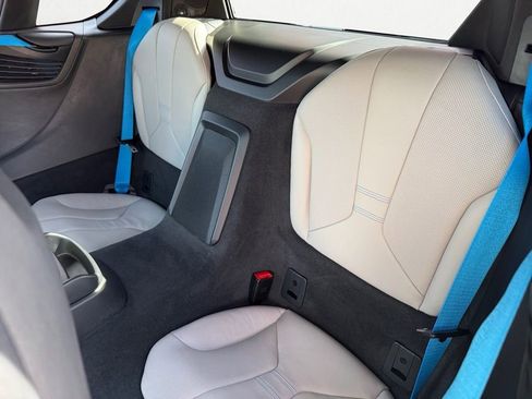 Used 2014 BMW i8 image 13