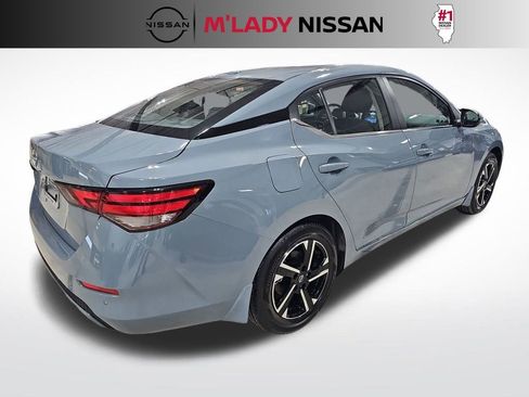 Used 2025 Nissan Sentra SV w/ All-Weather Package image 6