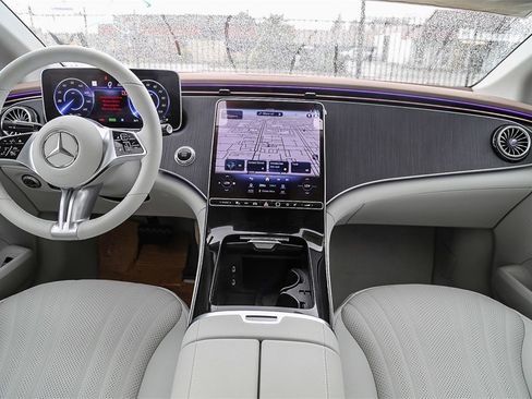 Used 2024 Mercedes-Benz EQE 350+ 4MATIC Sedan image 12