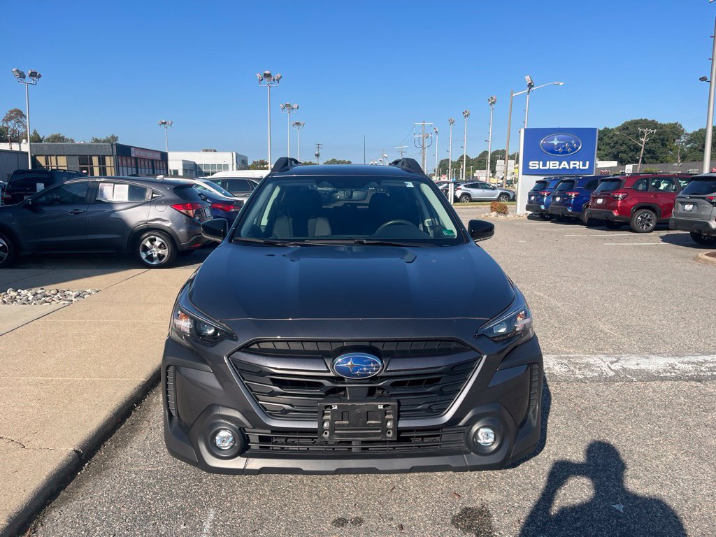 Used 2024 Subaru Outback Premium AWD/4WD image 8