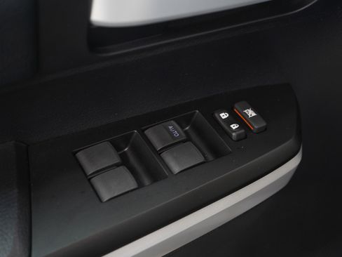 Used 2021 Toyota Tundra SR5 w/ Trail Edition image 25