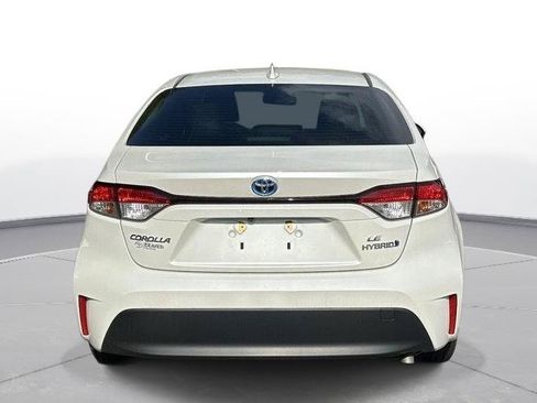 Certified 2024 Toyota Corolla LE FWD image 7