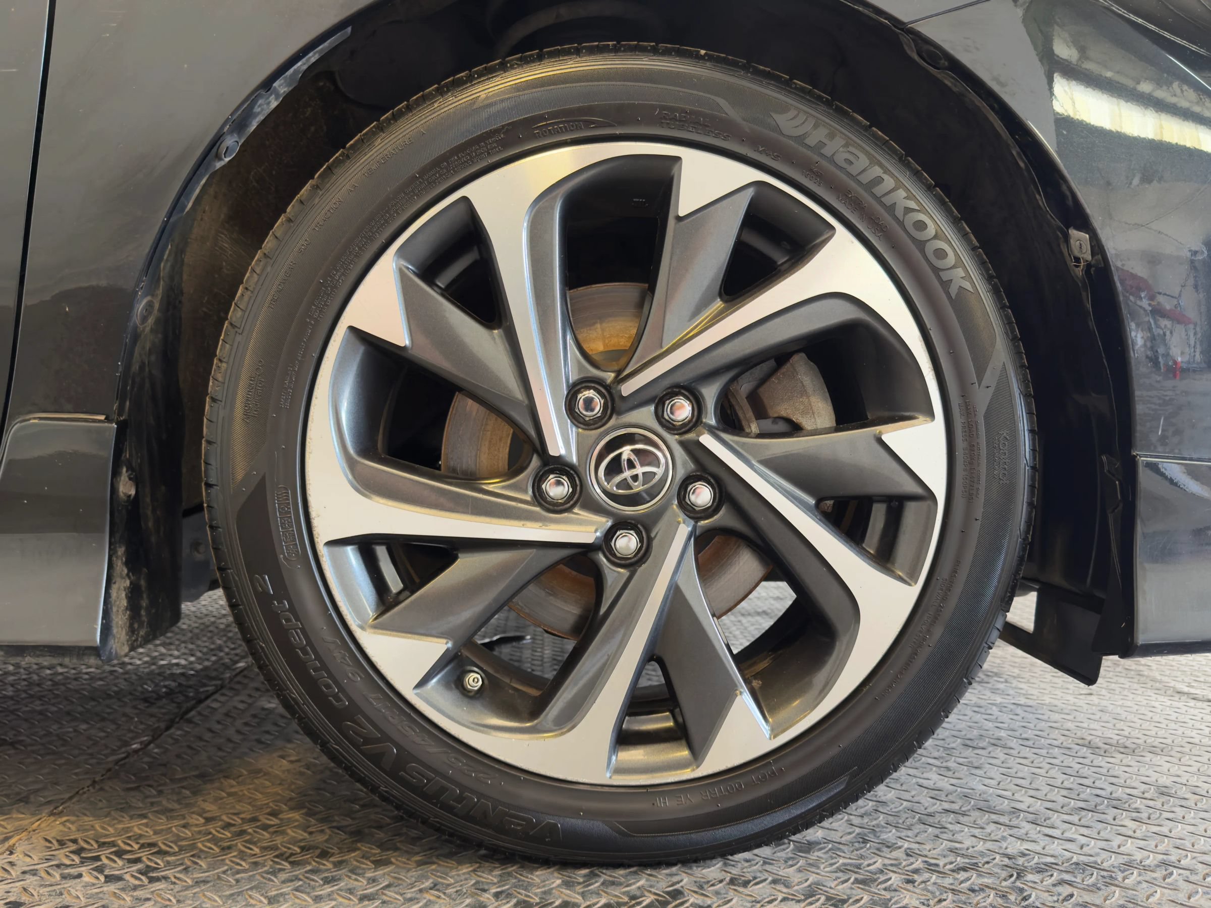Used 2017 Toyota Corolla iM w/ All-Weather Mat Package FWD image 18