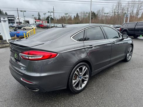 Used 2020 Ford Fusion Titanium image 6