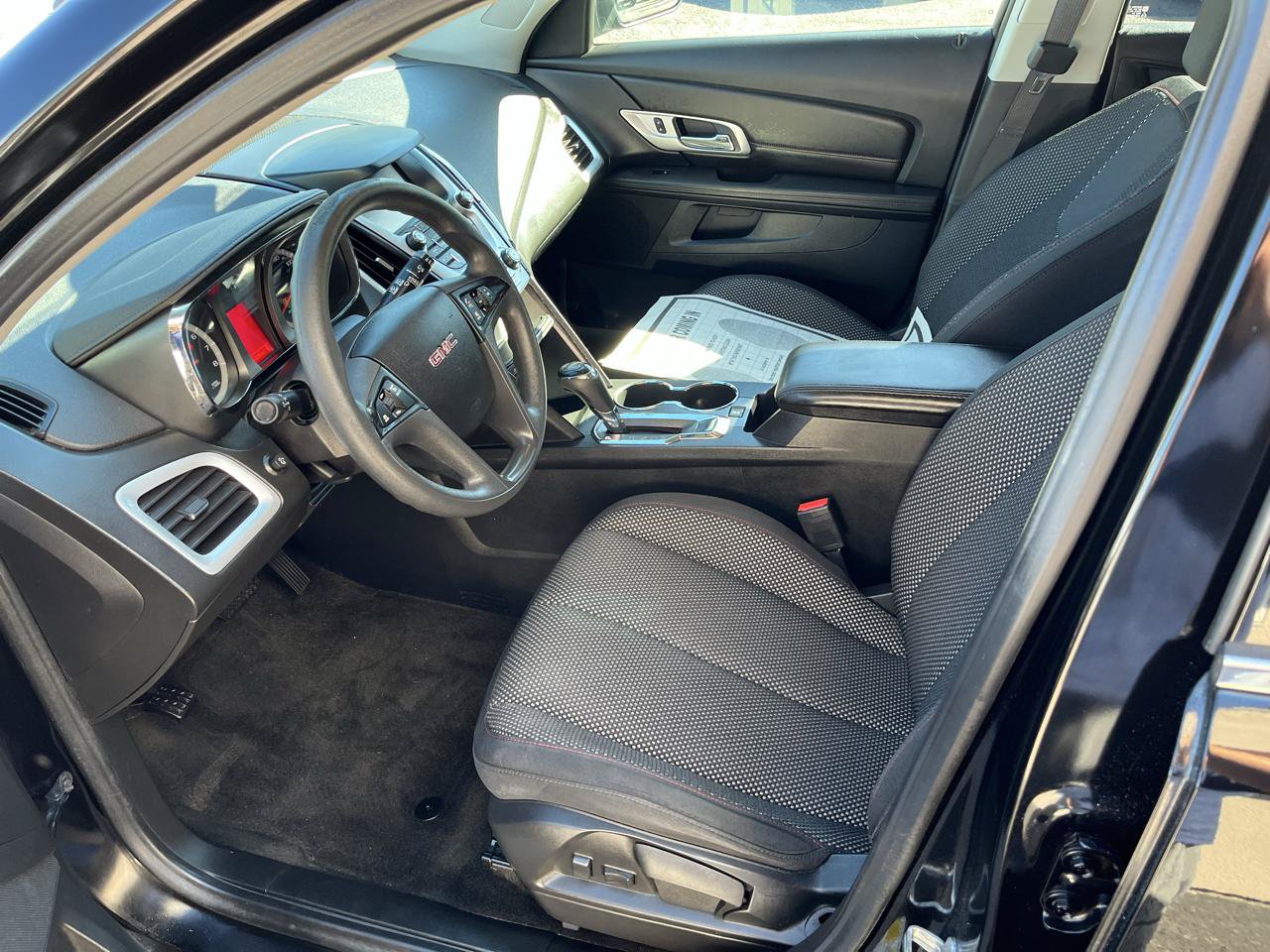 Used 2017 GMC Terrain SLE AWD/4WD image 22