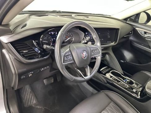 Used 2022 Buick Envision Avenir w/ Technology Package II image 13