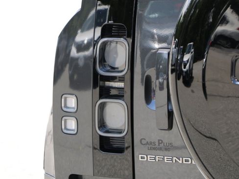 Used 2021 Land Rover Defender 90 X AWD/4WD image 5