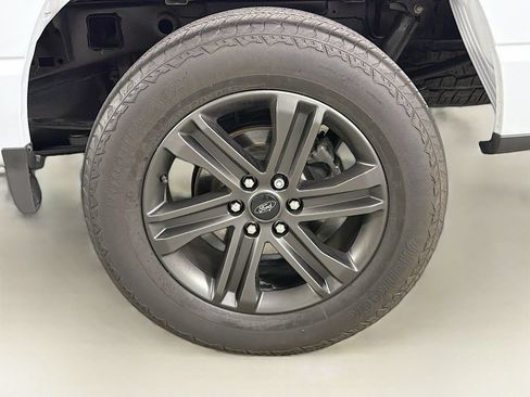 Used 2021 Ford F150 Lariat AWD/4WD image 35