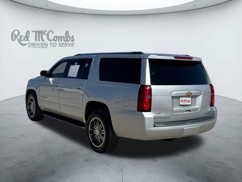 Used 2020 Chevrolet Suburban Premier image 3