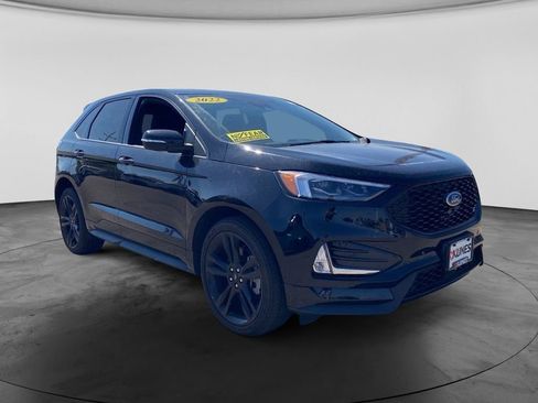 Used 2022 Ford Edge ST w/ Equipment Group 401A AWD/4WD image 2
