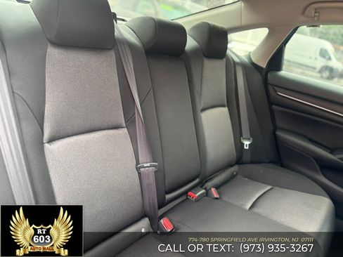Used 2021 Honda Accord LX image 11