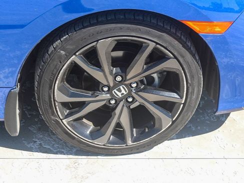 Used 2019 Honda Civic Sport image 10