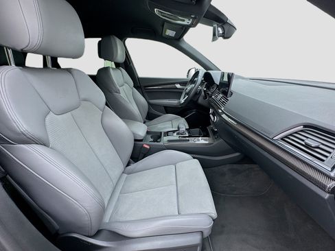 Used 2023 Audi SQ5 Premium w/ Convenience Package image 19