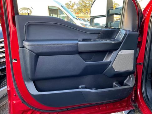 Used 2022 Ford F150 XLT w/ Equipment Group 302A High image 26