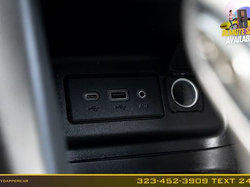 Used 2023 Chevrolet Equinox RS image 28