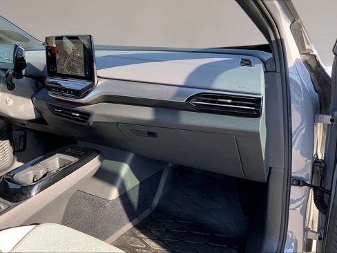Certified 2022 Volkswagen ID.4 Pro S image 17