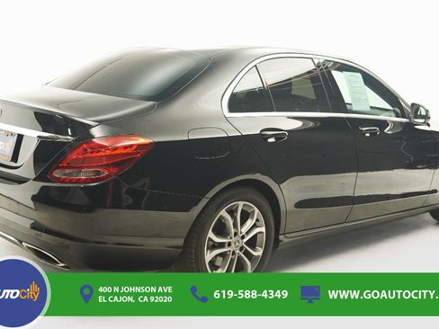 Used 2016 Mercedes-Benz C 300 Sedan image 6