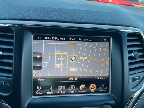Used 2015 Jeep Grand Cherokee Limited AWD/4WD image 13