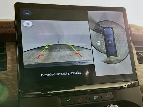 Used 2023 Ford Expedition Max Limited image 23